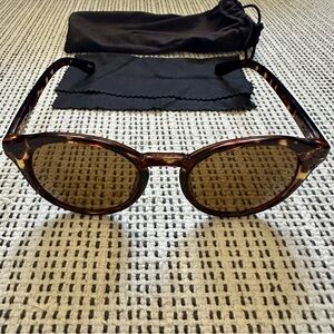 French Designer Brand Seen Round Tortoise Shell Sunglasses Unisex